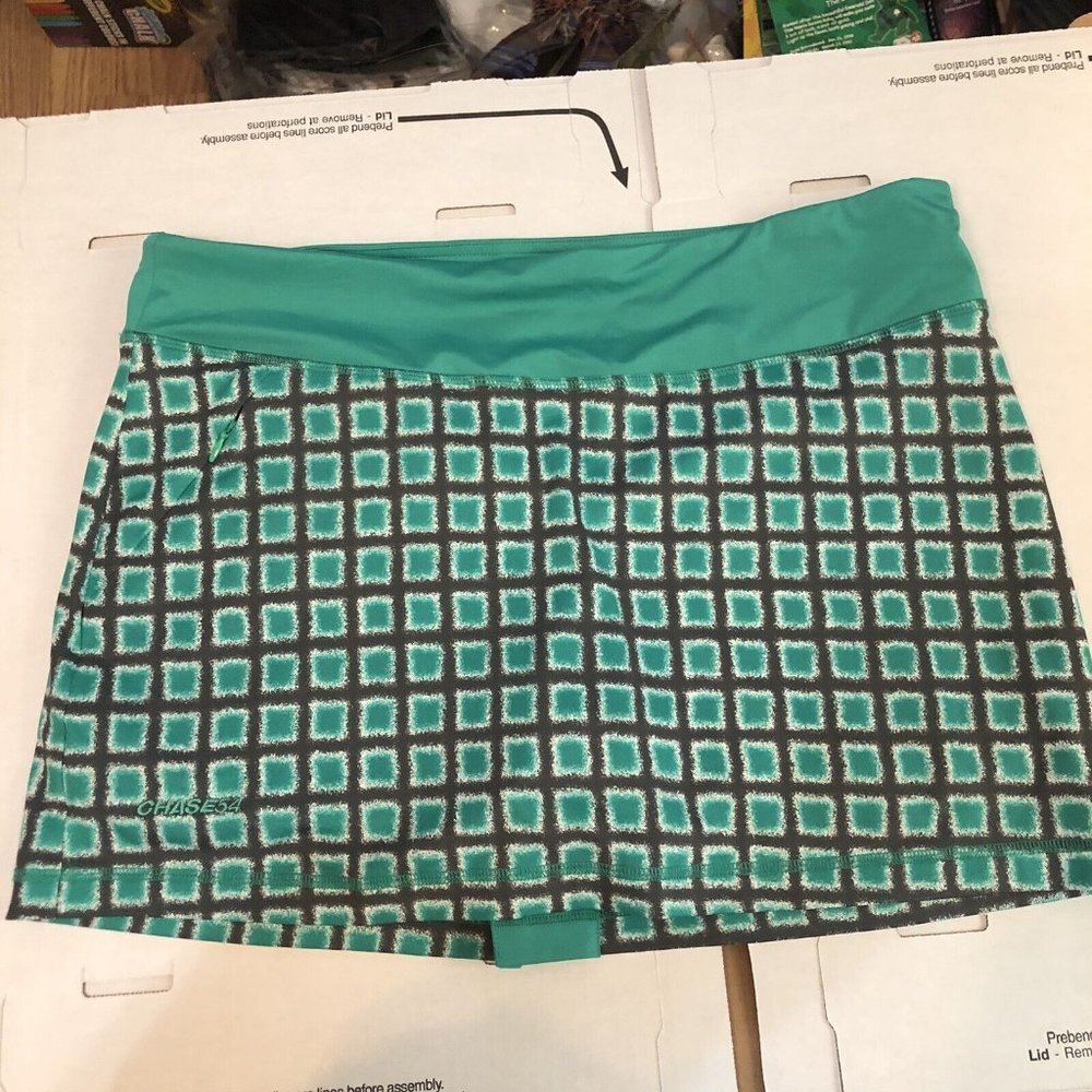 Chase 54 Women Athletic Skort Skirt Shorts Sz 8 Zip Pocket Waist Pocket Green